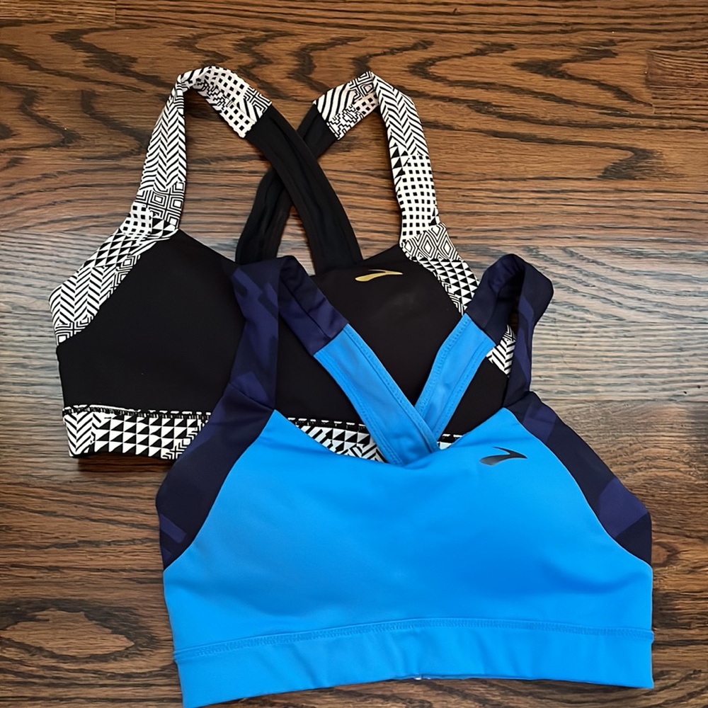 Uplift Crossback by Brooks Bundle